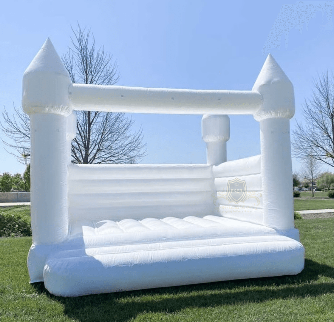 Inflatable Bounce House from Four Kees Events and Rentals inventory